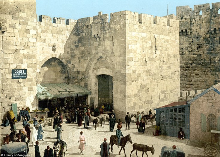 Ulaz u stari dio grada Jerusalema i Vrata Jaffa, slika nastala ca. 1900.