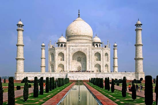 Taj Mahal, bez sumnje najpoznatije i najljepše arhitektonsko zdanje Mogulskog carstva